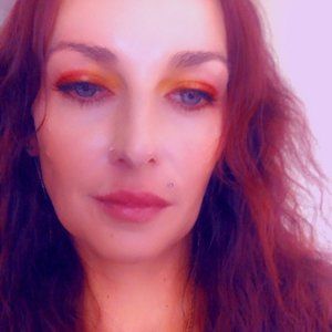 Meet your Posher, Kellie